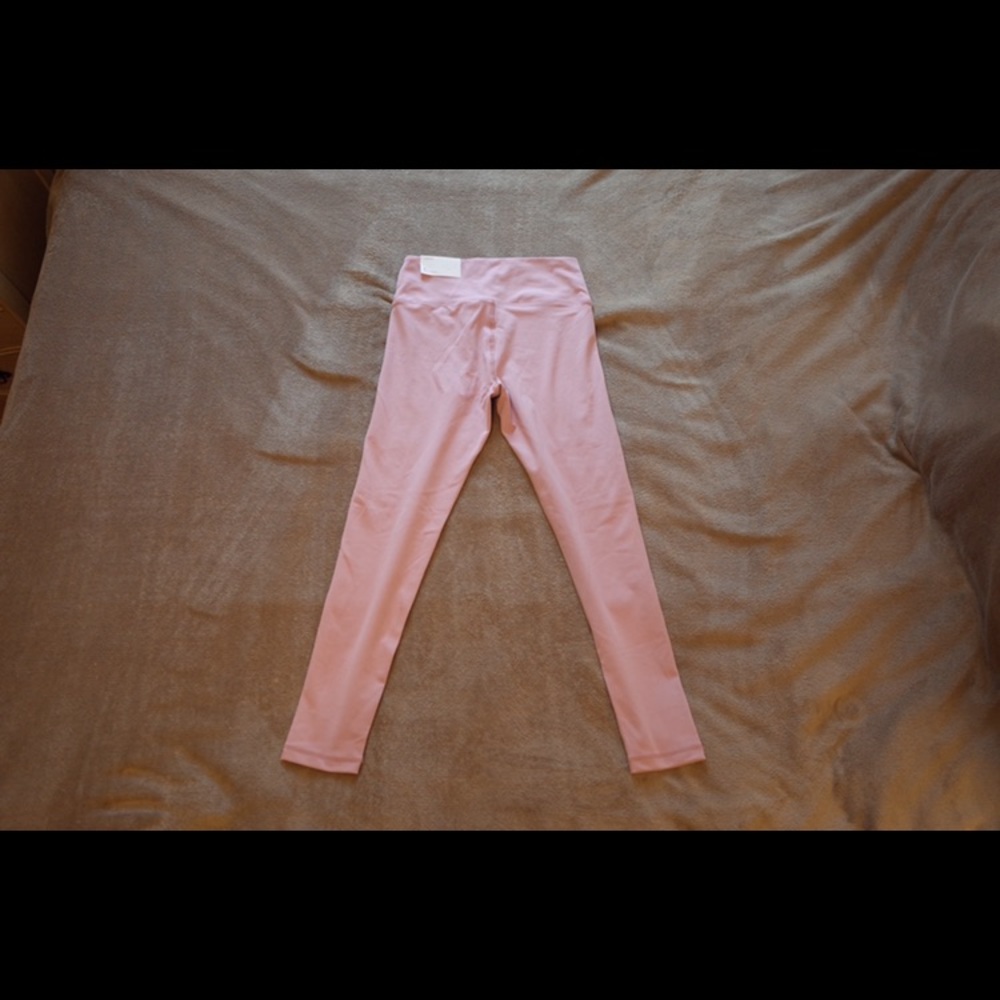 American Eagle High Rise Pink Leggings